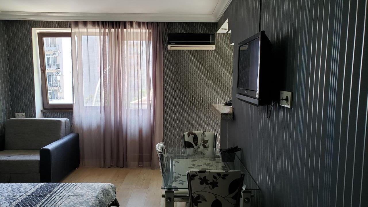 Appartament Gorgiladze Батуми Екстериор снимка